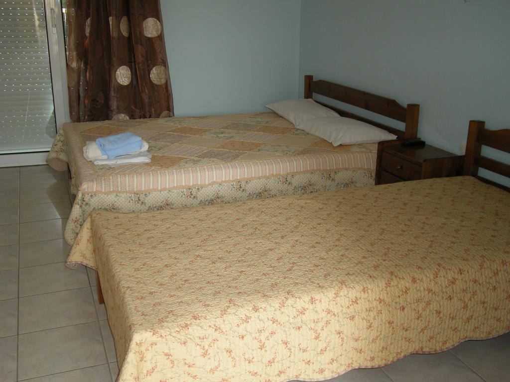 Drenos Rooms View Kallithea  Phòng bức ảnh